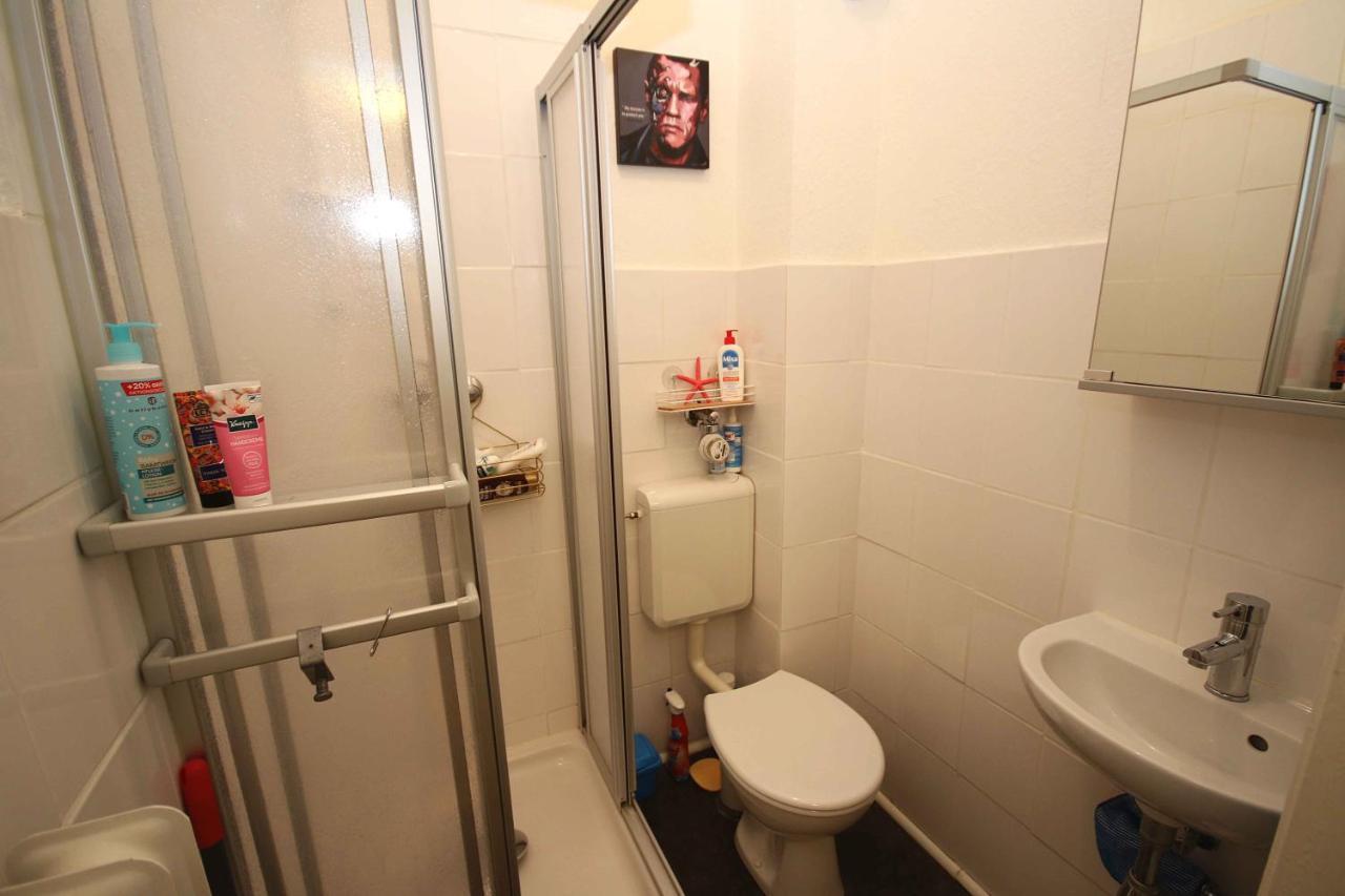 Ferienwohnung, Gemuetlicher Altbau Mit Balkon Naehe Fuerstenplatz Und Koenigsallee Appartement *